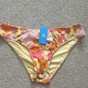 Cupshe NWOT Persian Standard Bikini Bottom Size Medium